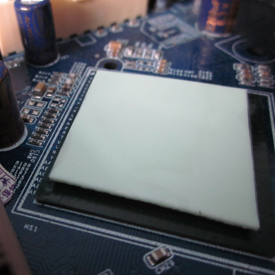 導熱(re)矽膠軟片