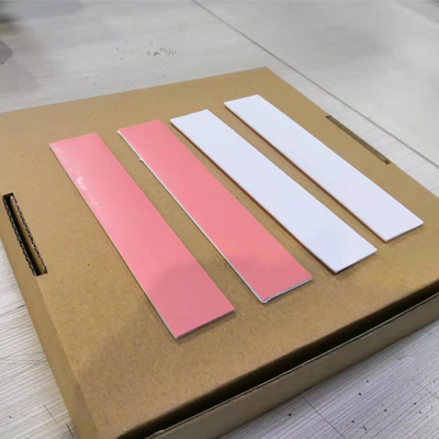 SF100-LFG導熱墊(nian)片