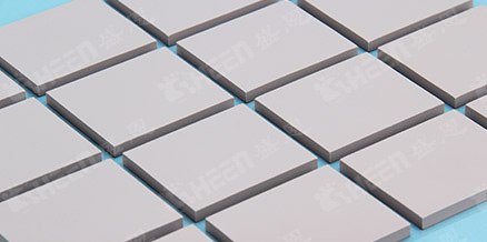 無矽導熱(rè)墊片