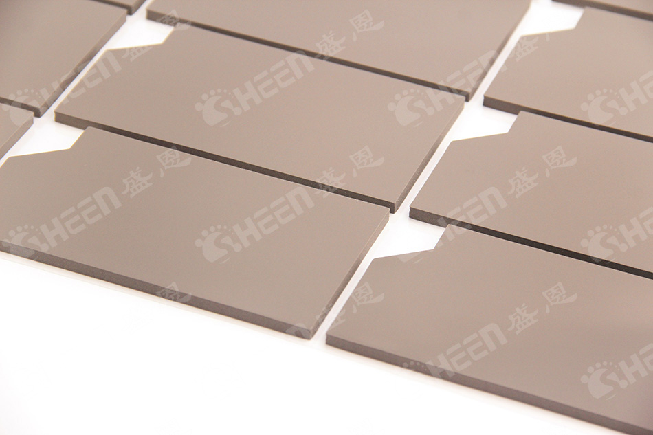 導熱矽膠(jiao)片