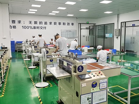 模(mó)切車間(jiān)