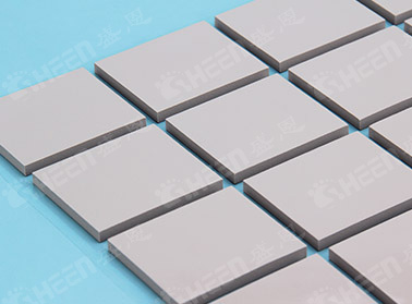 AF300 無矽導熱(rè)墊 2.0W/m·K