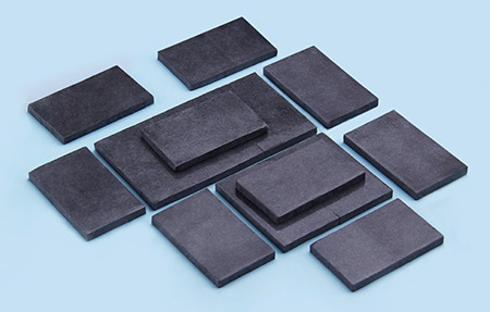 CSF30 碳纖(xiān)維導熱墊(nian)片 30W/m·K